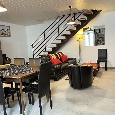 Charmante Maison Oleronnaise Avec Jardin, 3 Chambres, Centre Bourg, Proche Plage, Parking Prive. - Fr-1-246a-130 * Saint-Georges-d'Oleron