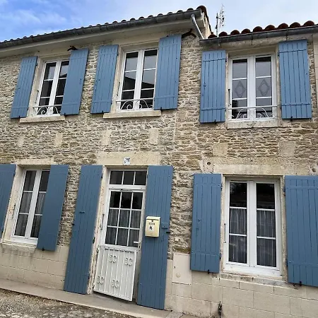 Maison Typique Oleronnaise, 6 Couchages, Centre Bourg - Fr-1-246a-130 بيت للعطل